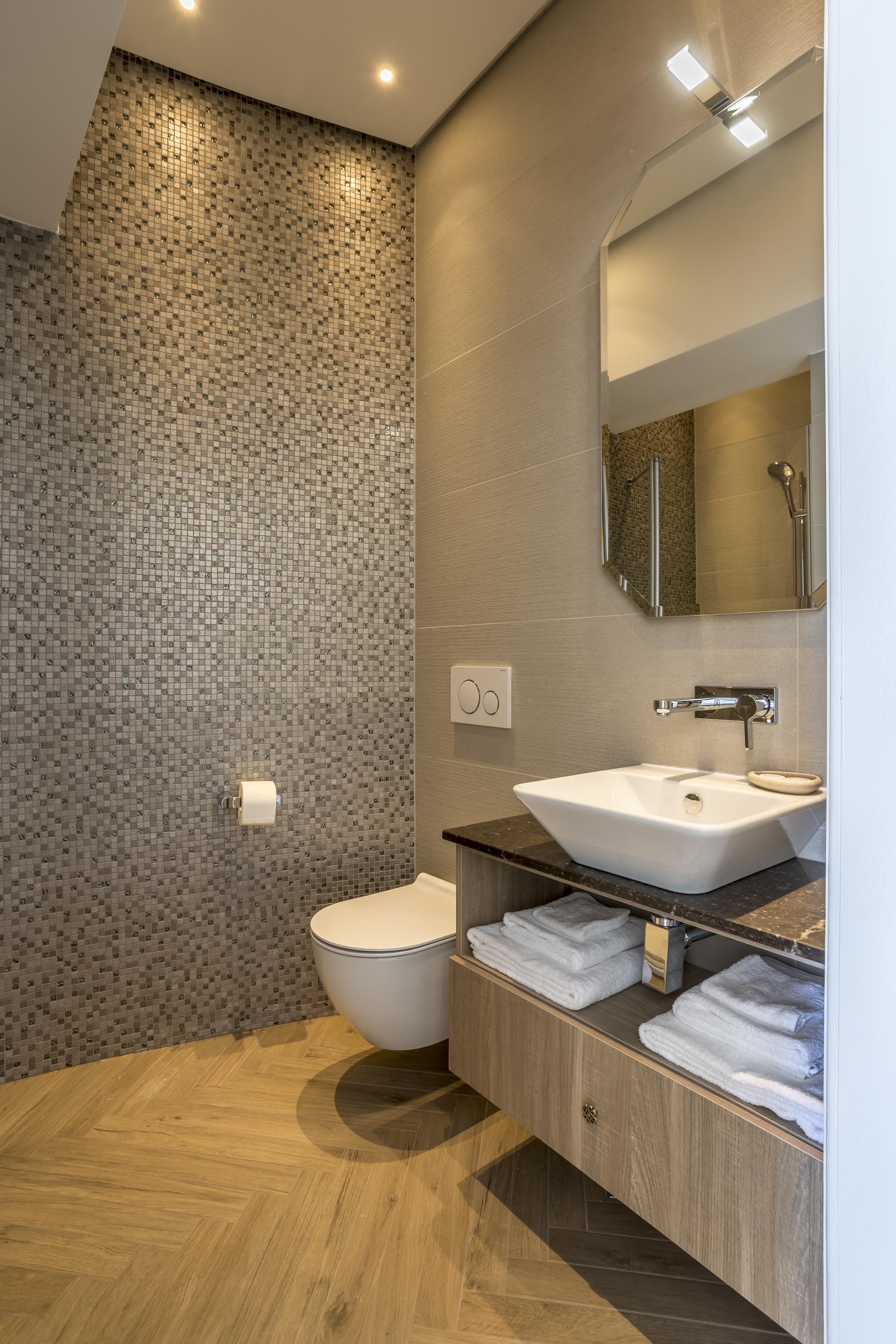 Seaview Luxury Retreat Hotel สปลิท ภายนอก รูปภาพ